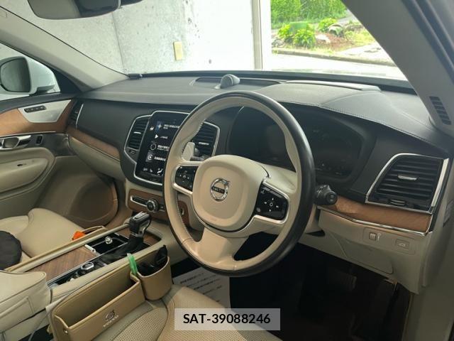 Volvo XC90 2020-11 7252760-15