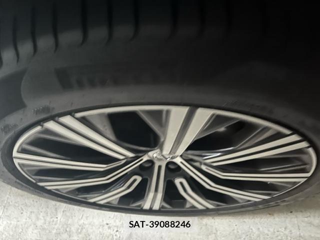 Volvo XC90 2020-11 7252760-6