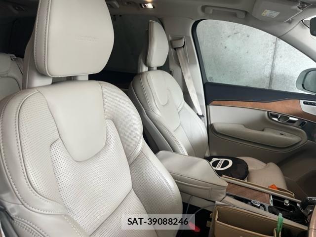 Volvo XC90 2020-11 7252760-8