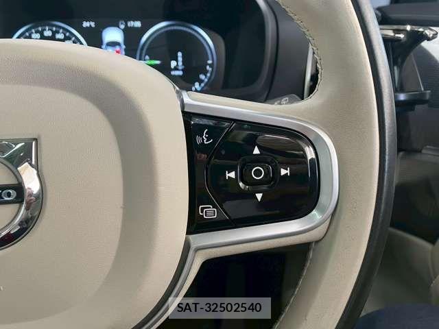 Volvo XC90 2022-05 7252762-3