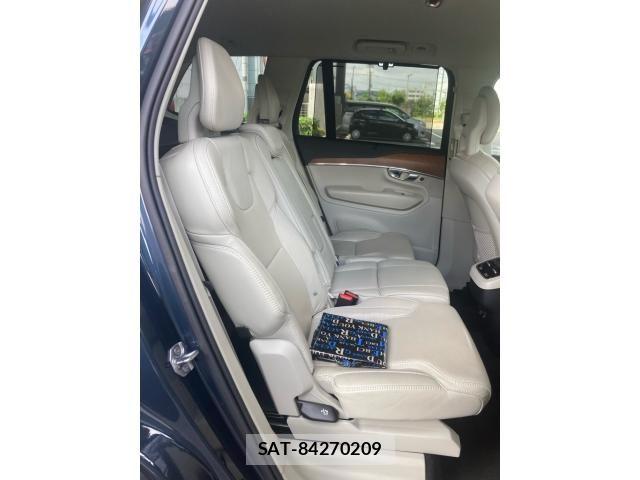 Volvo XC90 2019-09 7331011-16