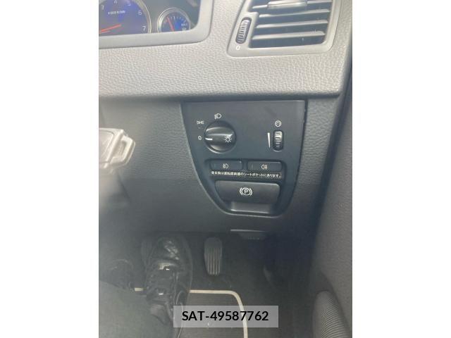 Volvo XC90 2009-09 7331006-17