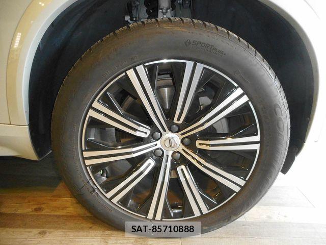 Volvo XC90 2020-12 7360380-10