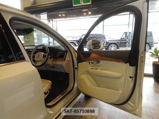 Volvo XC90 2020-12 7360380-23