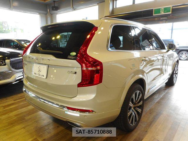 Volvo XC90 2020-12 7360380-2