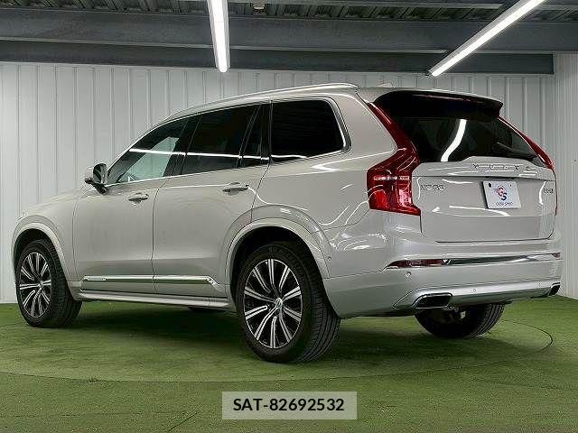 Volvo XC90 2019-09 7360379-16