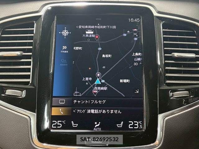 Volvo XC90 2019-09 7360379-2