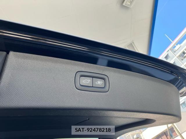 Volvo XC90 2018-12 7510398-27