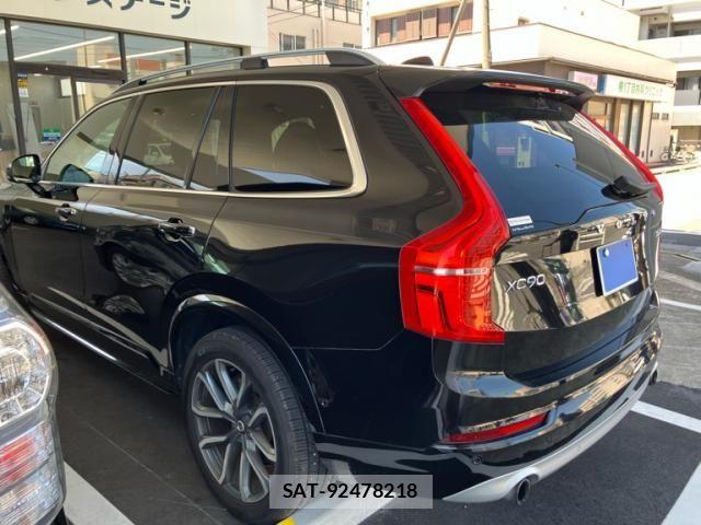 Volvo XC90 2018-12 7510398-3
