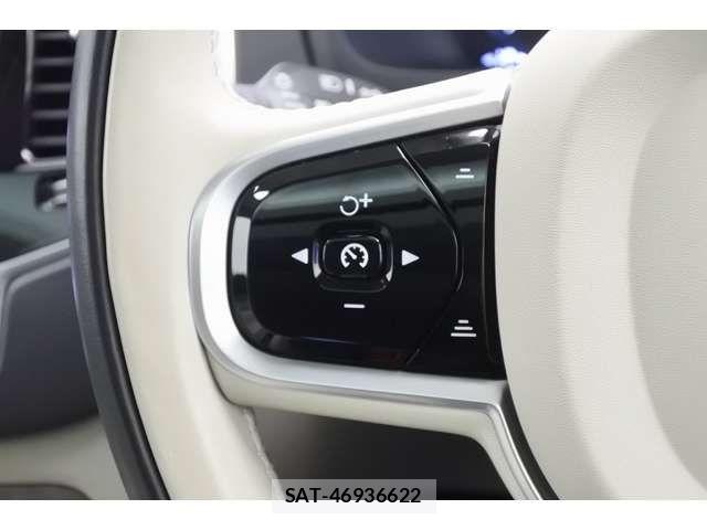 Volvo XC90 2021-10 7621167-13