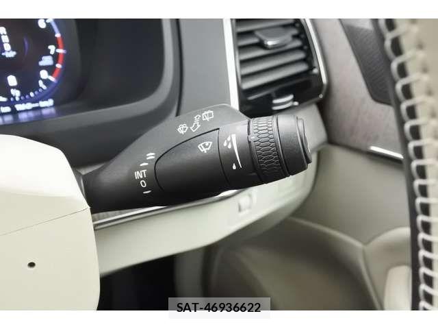 Volvo XC90 2021-10 7621167-16