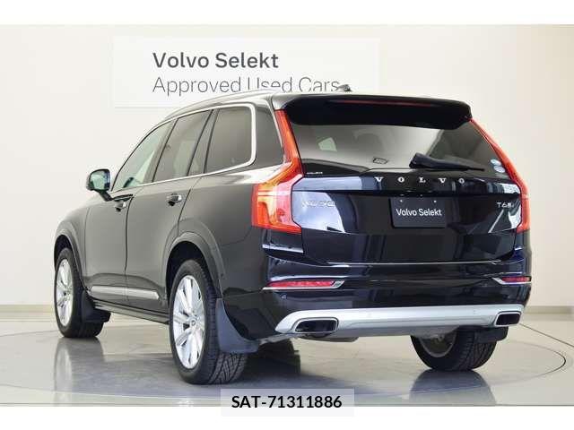 Volvo XC90 2018-05 7621169-7
