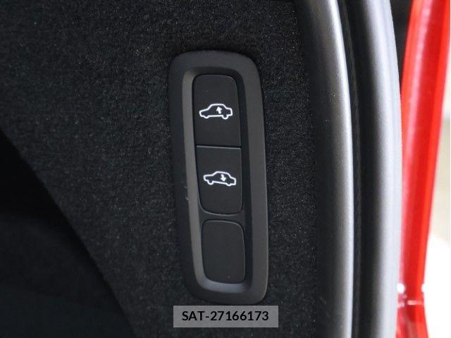 Volvo XC90 2023-05 7621168-11