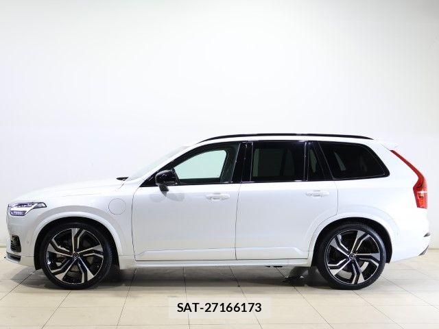 Volvo XC90 2023-05 7621168-12