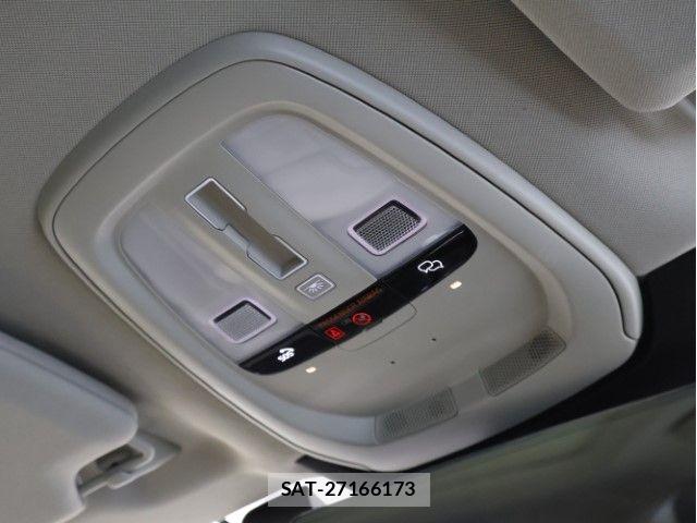 Volvo XC90 2023-05 7621168-21