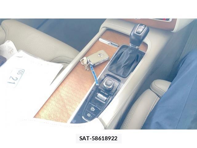 Volvo XC90 2019-05 7621171-16