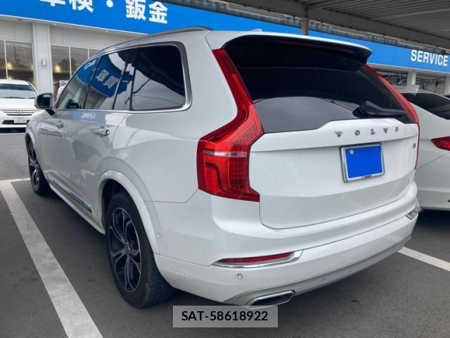 Volvo XC90 2019-05 7621171-2
