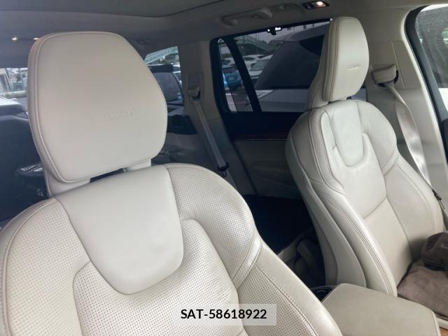 Volvo XC90 2019-05 7621171-8