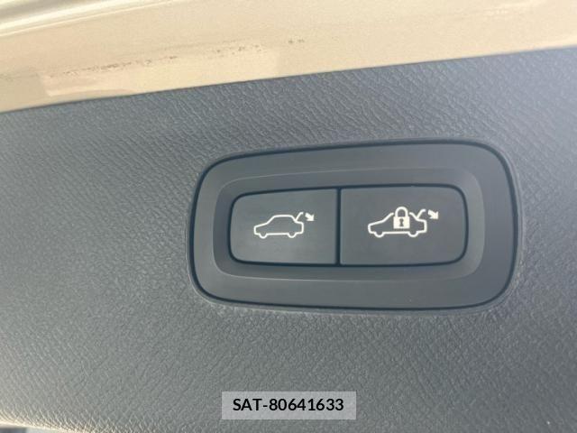 Volvo XC90 2017-03 7730488-10