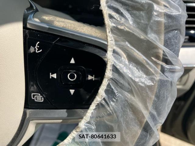 Volvo XC90 2017-03 7730488-17