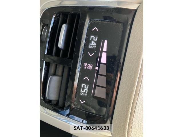 Volvo XC90 2017-03 7730488-26