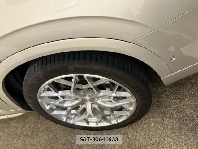 Volvo XC90 2017-03 7730488-7