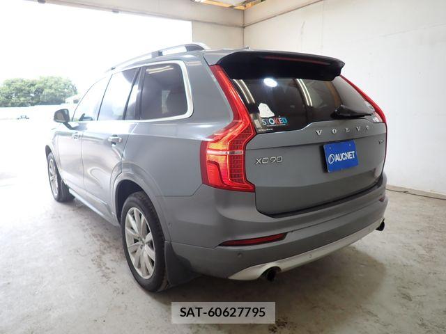 Volvo XC90 2018-05 7730489-2