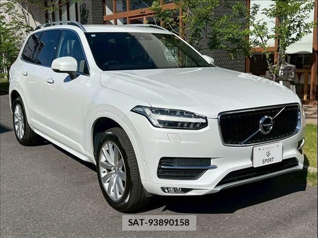 Volvo XC90 2018-03 7730487-15