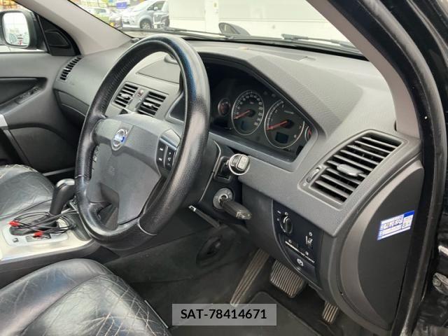 Volvo XC90 2009-08 7790297-16