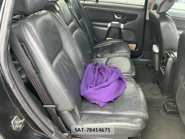 Volvo XC90 2009-08 7790297-18
