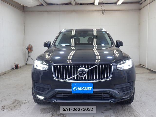 Volvo XC90 2020-06 7880353-5