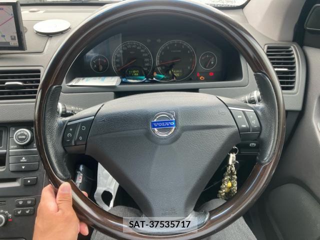 Volvo XC90 2008-05 7880352-17