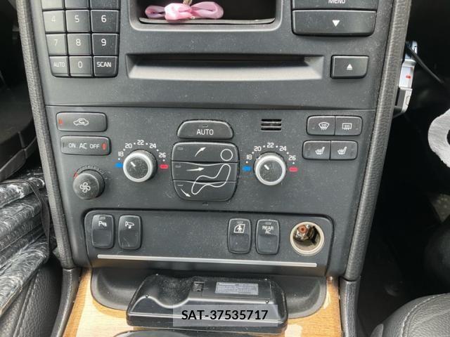 Volvo XC90 2008-05 7880352-24