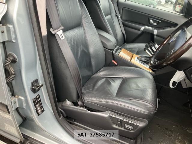 Volvo XC90 2008-05 7880352-8