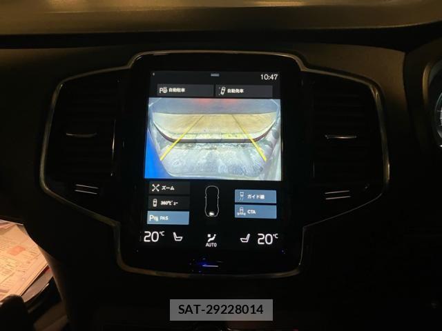 Volvo XC90 2016-11 8039057-25