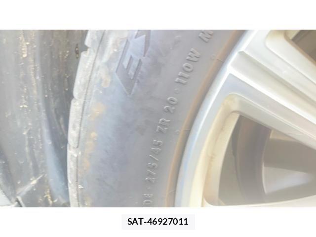 Volvo XC90 2017-08 8102562-21