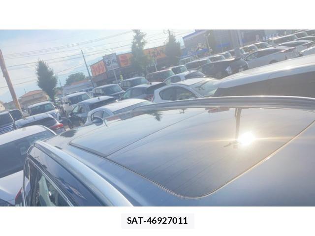Volvo XC90 2017-08 8102562-22
