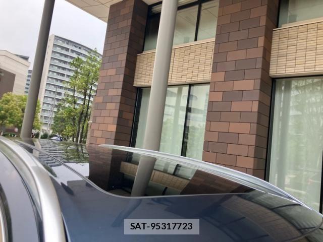 Volvo XC90 2017-08 8102563-12