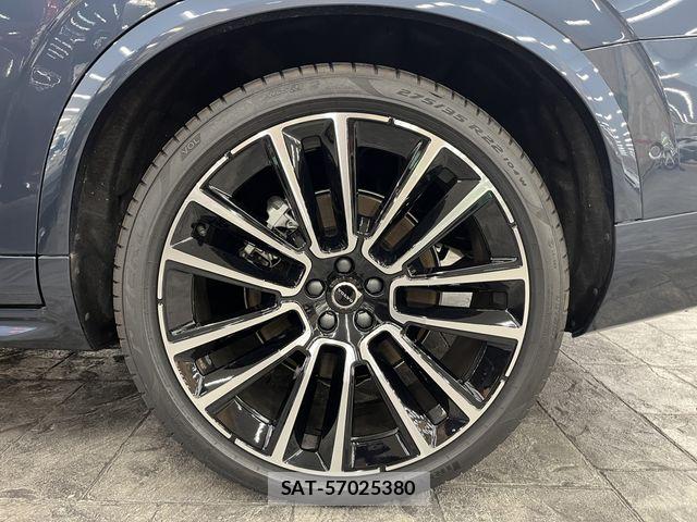 Volvo XC90 2025-03 8132895-12