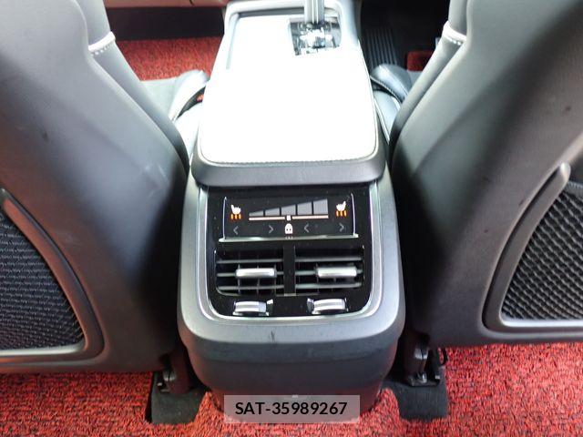 Volvo XC90 2021-09 8159485-26