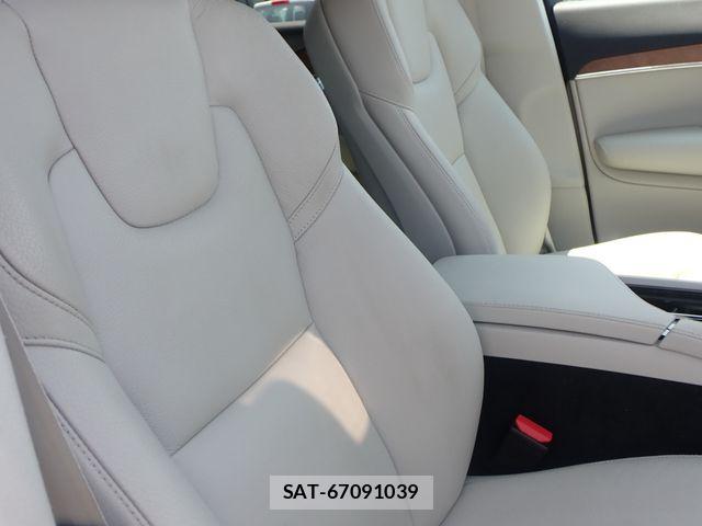 Volvo XC90 2021-08 8159484-21