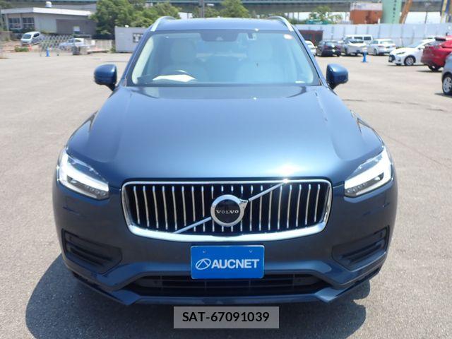 Volvo XC90 2021-08 8159484-4