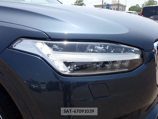 Volvo XC90 2021-08 8159484-7