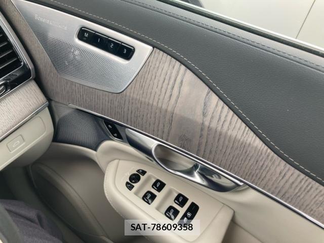 Volvo XC90 2023-02 8247100-13