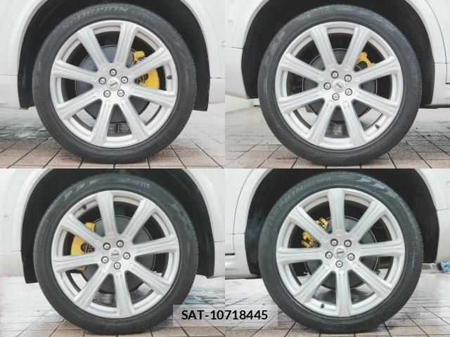 Volvo XC90 2019-02 8317923-6