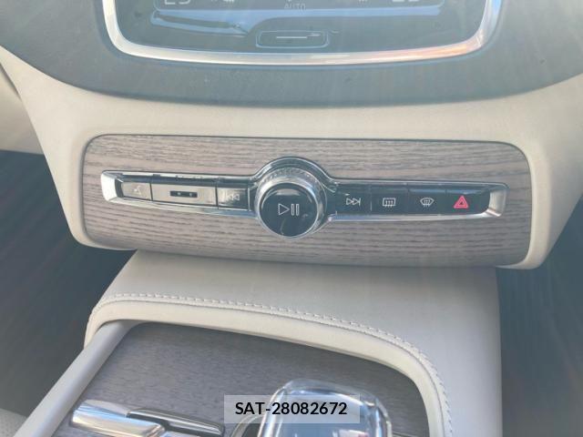 Volvo XC90 2021-07 8317921-19