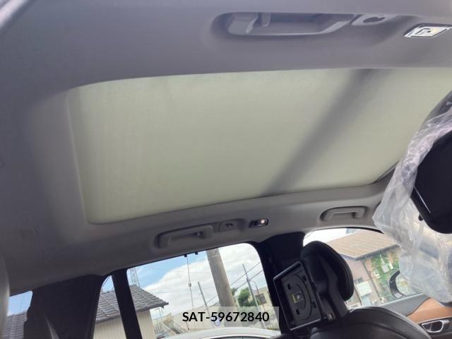 Volvo XC90 2018-04 8338417-15