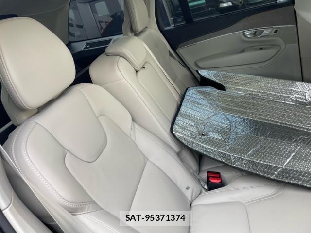 Volvo XC90 2024-01 8355860-23