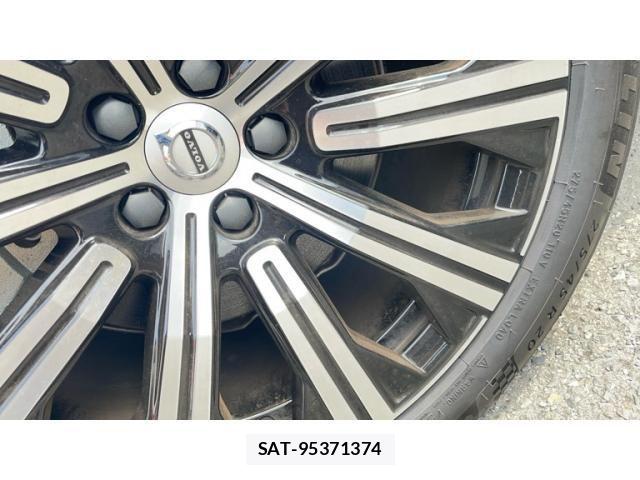 Volvo XC90 2024-01 8355860-27