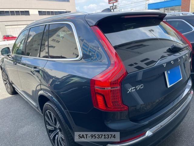 Volvo XC90 2024-01 8355860-2